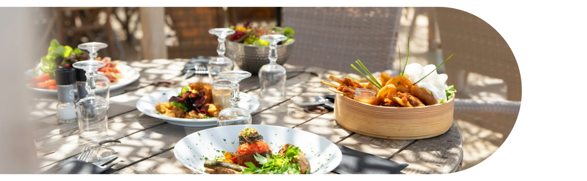 La Digue - restaurant SAINT-CHAMAS
